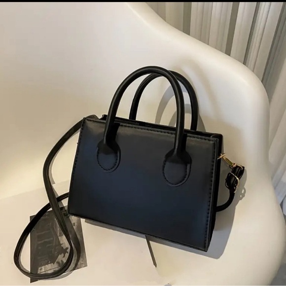 Mini Elegant Solid Color PU Leather Women's Handbag, Korean Style Casual. NWOT - Picture 2 of 9